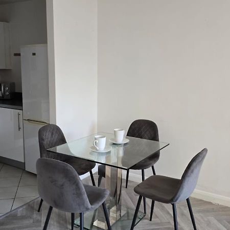 Luxury Green 1 Bed City Centre Apartment Close To Mailbox,Bullring, Broad Street For Leisure And Families Birmingham Buitenkant foto