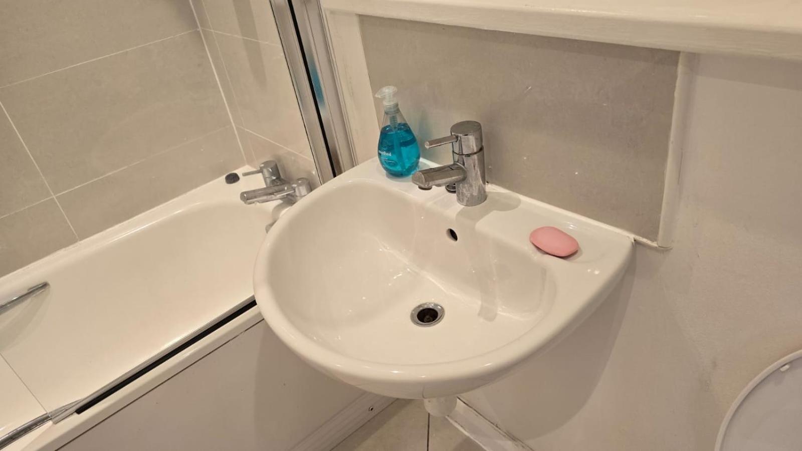 Luxury Green 1 Bed City Centre Apartment Close To Mailbox,Bullring, Broad Street For Leisure And Families Birmingham Buitenkant foto